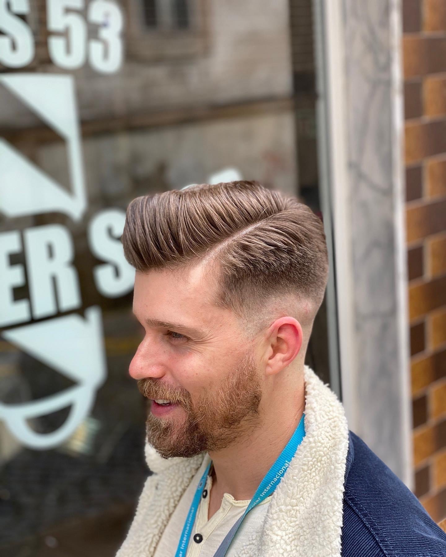 Corte de cabelo+estilizar barba